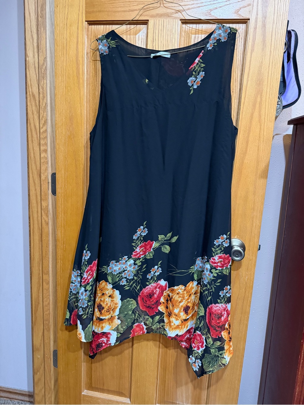 Rosegal Black Sleeveless Dress with Red and Yellow Floral Hem